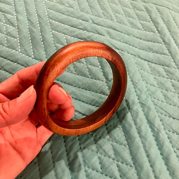 Made in Hawaii Wooden Bangle Bracelet; Approx 3.25” Diameter - Picture 4 of 7